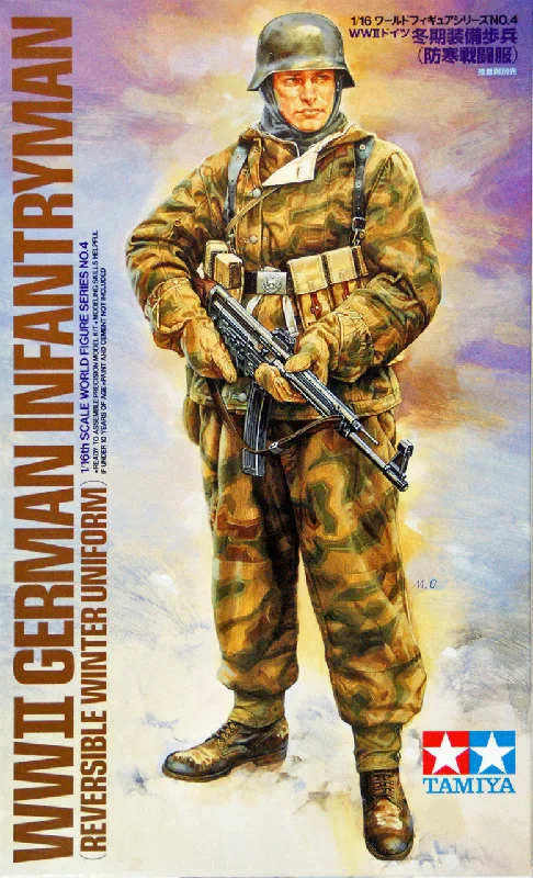 Tamiya 1/16 WW2 German Infantryman (Reversible Winter Uniform)