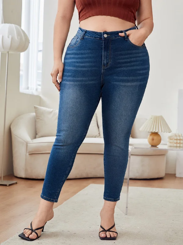 Plain Zipper Natural Cropped Plus Size Jeans